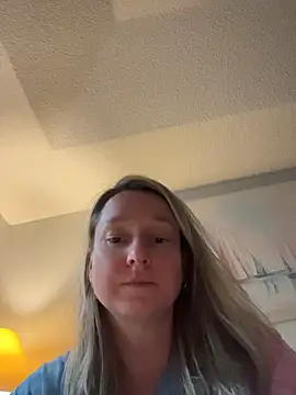 Vivian MayXxX online show from July 23, 12:46 am