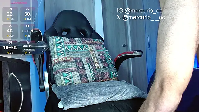 Snapshot of mercurio_hot chatting on November 8, 2:45 am mercurio hot online show from November 8, 2:45 am