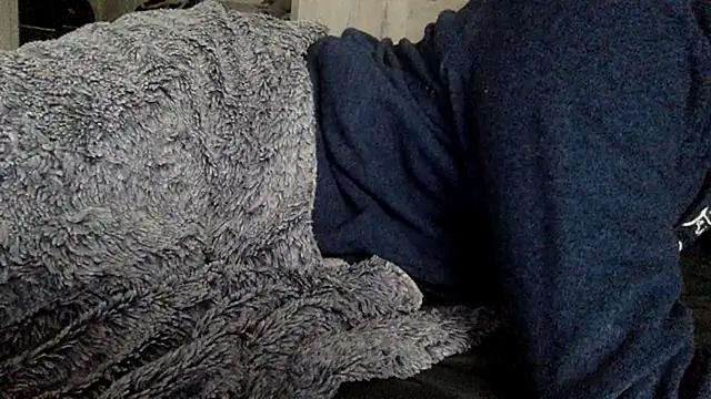 curioushetero online show from March 20, 4:53 pm