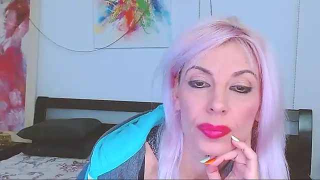 HoneyLara online show from February 13, 2:23 am