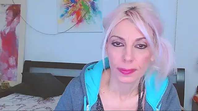 HoneyLara online show from February 16, 2:31 am