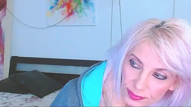 HoneyLara online show from February 18, 10:14 pm