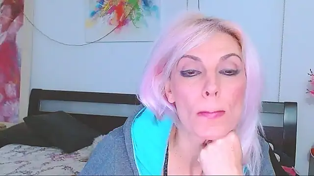 HoneyLara online show from February 22, 11:03 pm