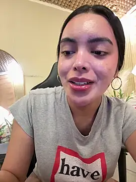 Snapshot of HotstuffCherrySummer chatting on May 13, 11:29 am HotstuffCherrySummer online show from May 13, 11:29 am