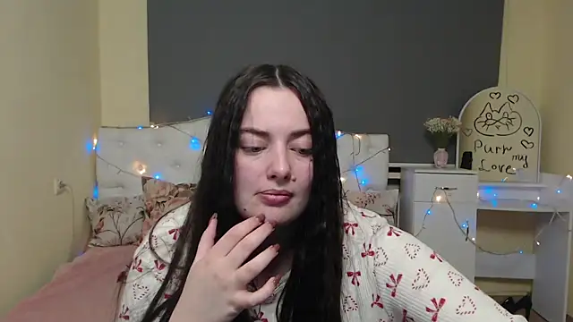 MilanaPrice online show from February 17, 7:53 pm