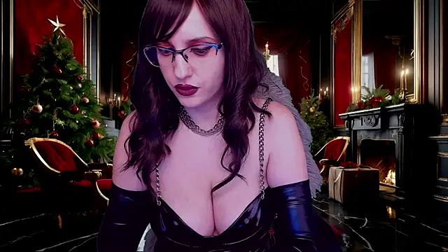 RoseBlooom online show from January 5, 1:15 pm