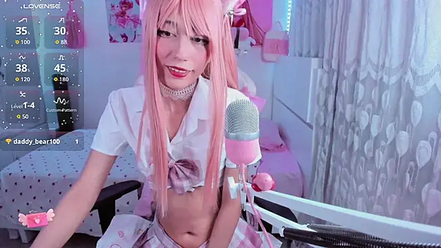 mia kawaii05 online show from May 23, 12:16 am