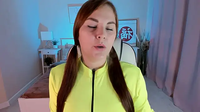 Snapshot of Ellis_Foxy chatting on January 31, 9:05 pm Ellis Foxy online show from January 31, 9:05 pm