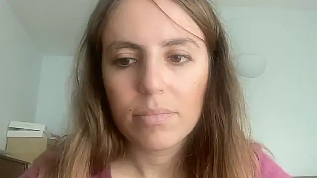 Snapshot of Mollyy998 chatting on November 1, 10:17 am Mollyy998 online show from November 1, 10:17 am