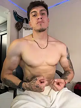 strongboy  online show from July 24, 5:11 pm