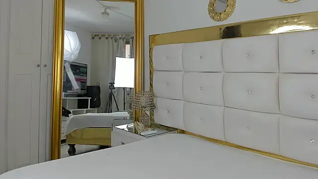 KendalStallyon online show from March 3, 1:31 pm