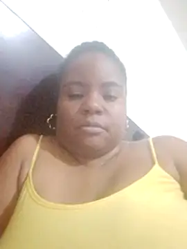 Snapshot of bigtitssxx chatting on May 15, 2:46 pm bigtitssxx online show from May 15, 2:46 pm