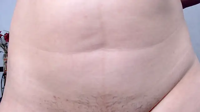 Snapshot of AikoTailor chatting on November 26, 11:00 am AikoTailor online show from November 26, 11:00 am