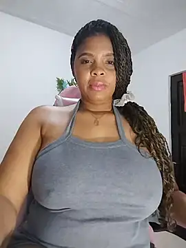 collegechica online show from February 20, 6:26 am