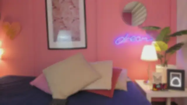 Snapshot of SoySaraa chatting on February 12, 6:19 am SoySaraa online show from February 12, 6:19 am