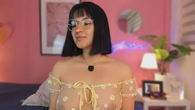 Snapshot of SoySaraa chatting on February 17, 6:10 am SoySaraa online show from February 17, 6:10 am