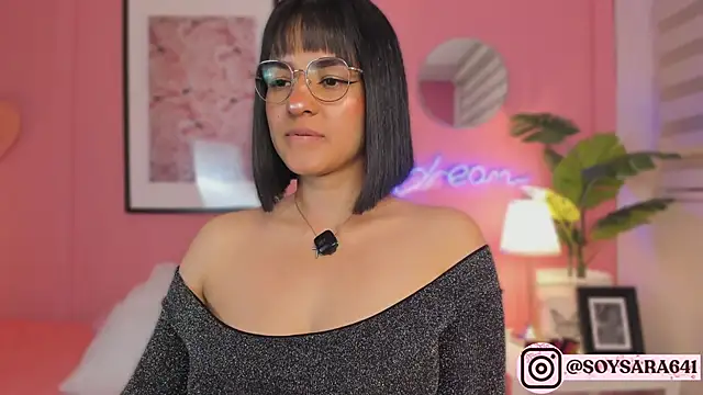 Snapshot of SoySaraa chatting on March 13, 6:20 am SoySaraa online show from March 13, 6:20 am