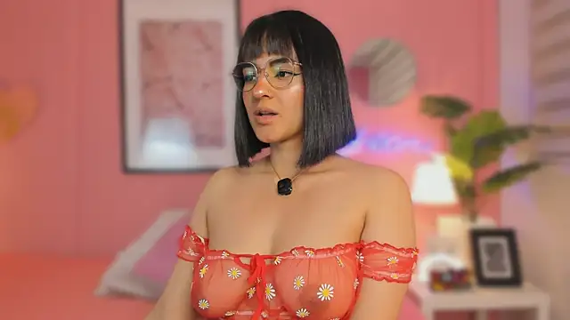 Snapshot of SoySaraa chatting on March 14, 6:08 am SoySaraa online show from March 14, 6:08 am