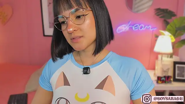 Snapshot of SoySaraa chatting on March 18, 5:54 am SoySaraa online show from March 18, 5:54 am