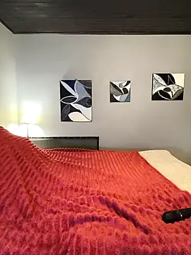 OnnaaH online show from March 6, 5:42 pm