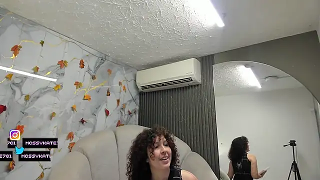 Katemoss70 online show from November 8, 12:16 pm