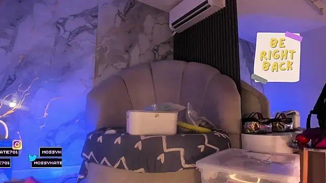 Katemoss70 online show from March 27, 1:00 pm