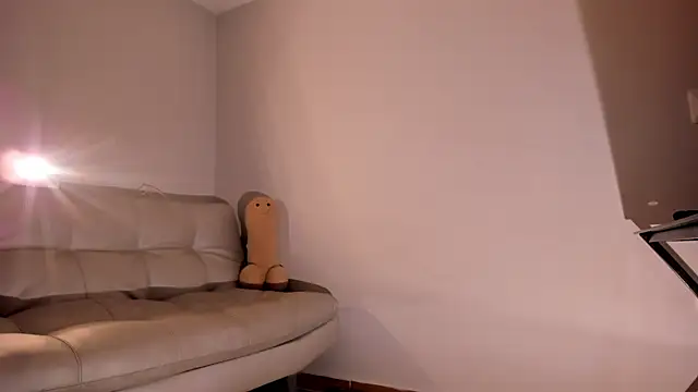 ArchieCollins online show from February 7, 1:47 am