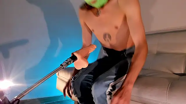 ArchieCollins online show from March 9, 9:36 pm