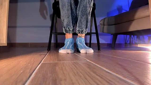 ArchieCollins online show from March 21, 2:50 am