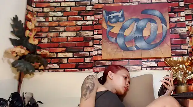 Snapshot of juicyCOCKeva chatting on February 14, 5:51 am juicyCOCKeva online show from February 14, 5:51 am
