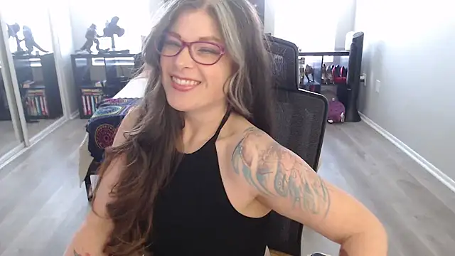 TheLenaAdams online show from December 29, 3:24 pm