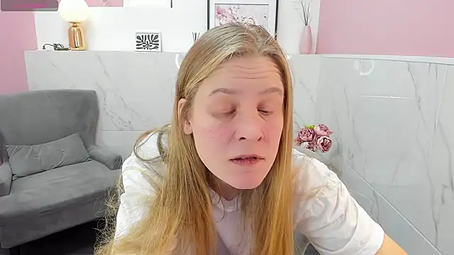 JadeSoft online show from December 5, 3:04 am