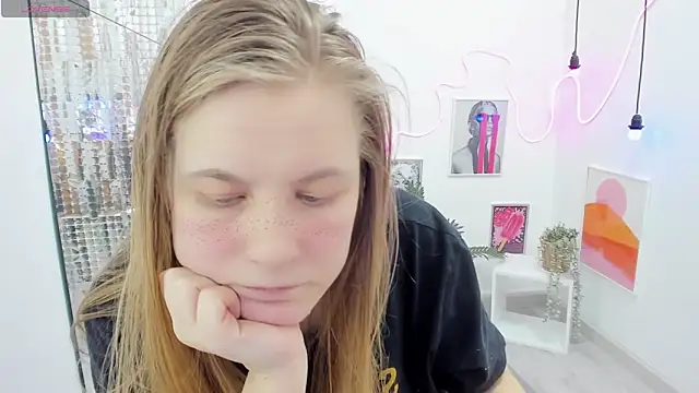 JadeSoft online show from February 27, 3:36 am