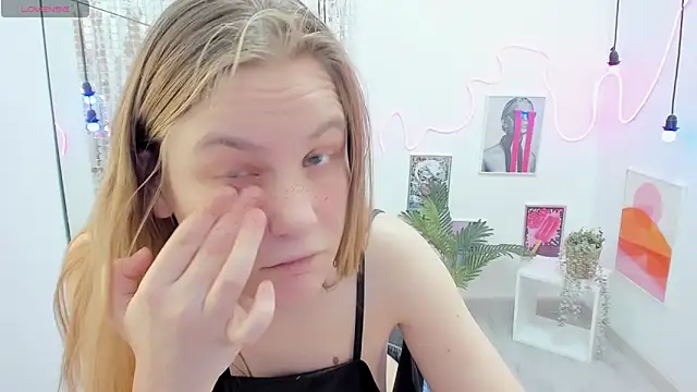 JadeSoft online show from March 4, 11:54 pm