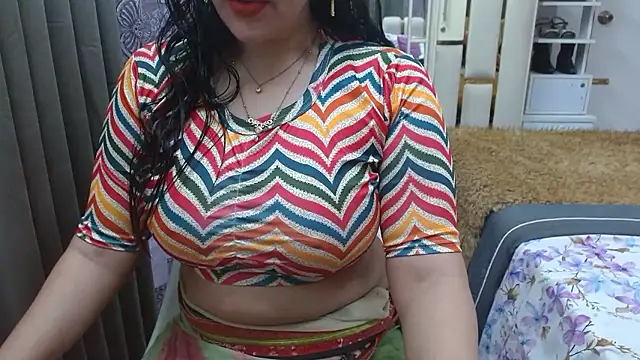 Lovelywife786 online show from January 17, 5:49 pm