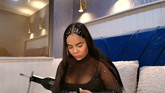 EmilyQueen3x online show from February 27, 2:50 pm