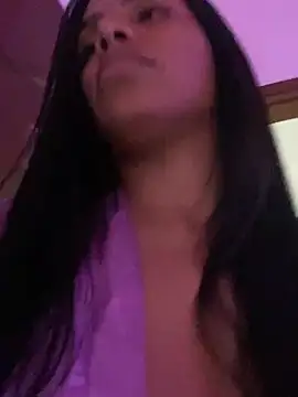 ArielleMillerr online show from December 22, 8:47 pm