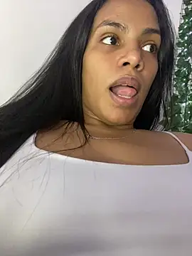 ArielleMillerr online show from March 20, 5:47 pm
