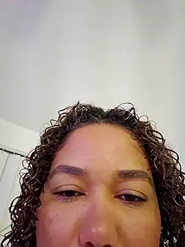 Snapshot of cataleya-glen chatting on October 16, 12:28 pm cataleya-glen online show from October 16, 12:28 pm