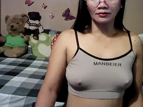 Mia Rein online show from February 10, 1:03 am