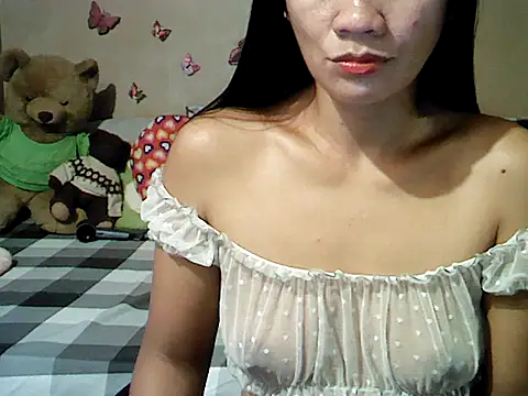 Mia Rein online show from March 2, 2:25 am