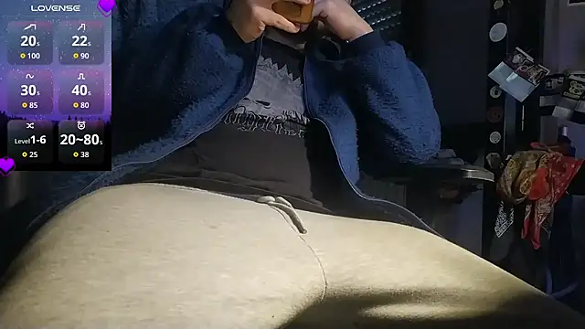 Purple Flamingo online show from December 2, 2:01 pm