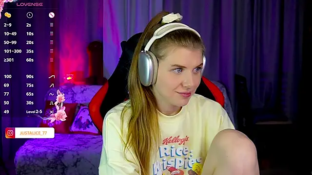 Just alice online show from December 20, 7:07 pm