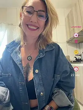 RAIRAsexy online show from June 14, 7:49 pm
