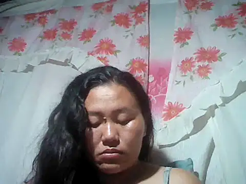 Sexyhorney4u online show from December 8, 11:40 pm