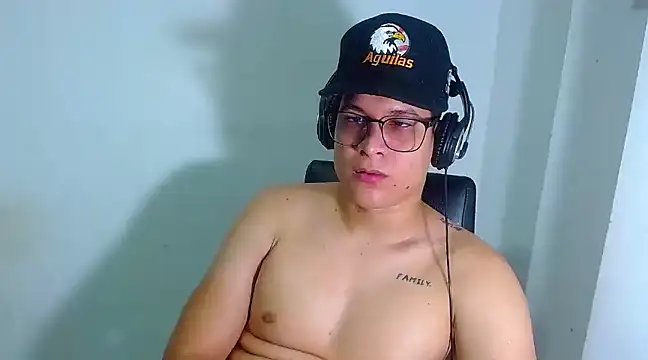 PhoenixGnz online show from March 22, 2:14 pm
