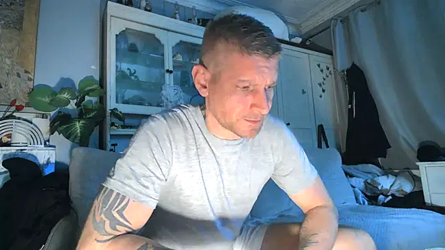 iamsex6969 online show from October 18, 4:26 am