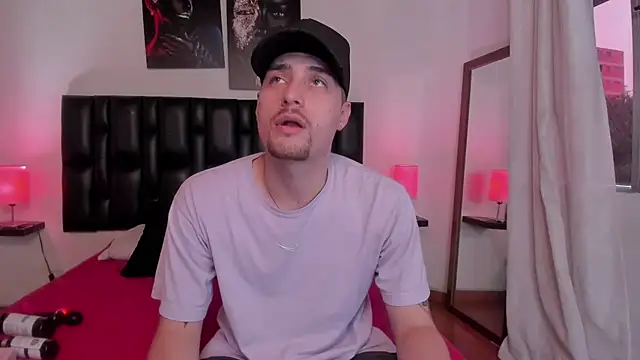 Pleasure Vibes23 online show from February 6, 9:28 pm