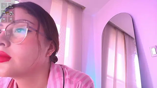 Pleasure Vibes23 online show from October 28, 11:14 am