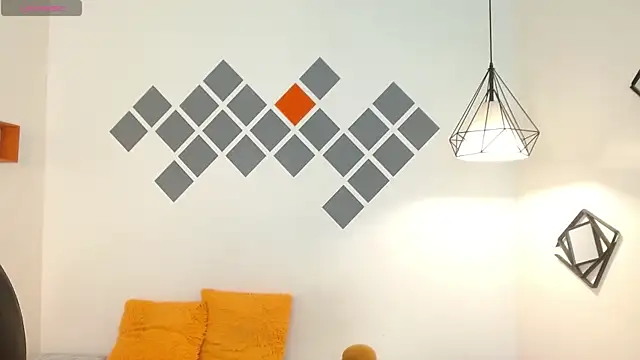 Ivy Gail online show from December 27, 7:18 am